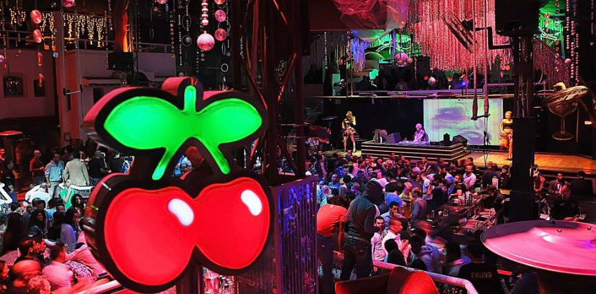 Locali notturni e discoteche