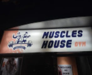 Muscles House