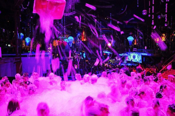 الملاهى الليلية والديسكوهات